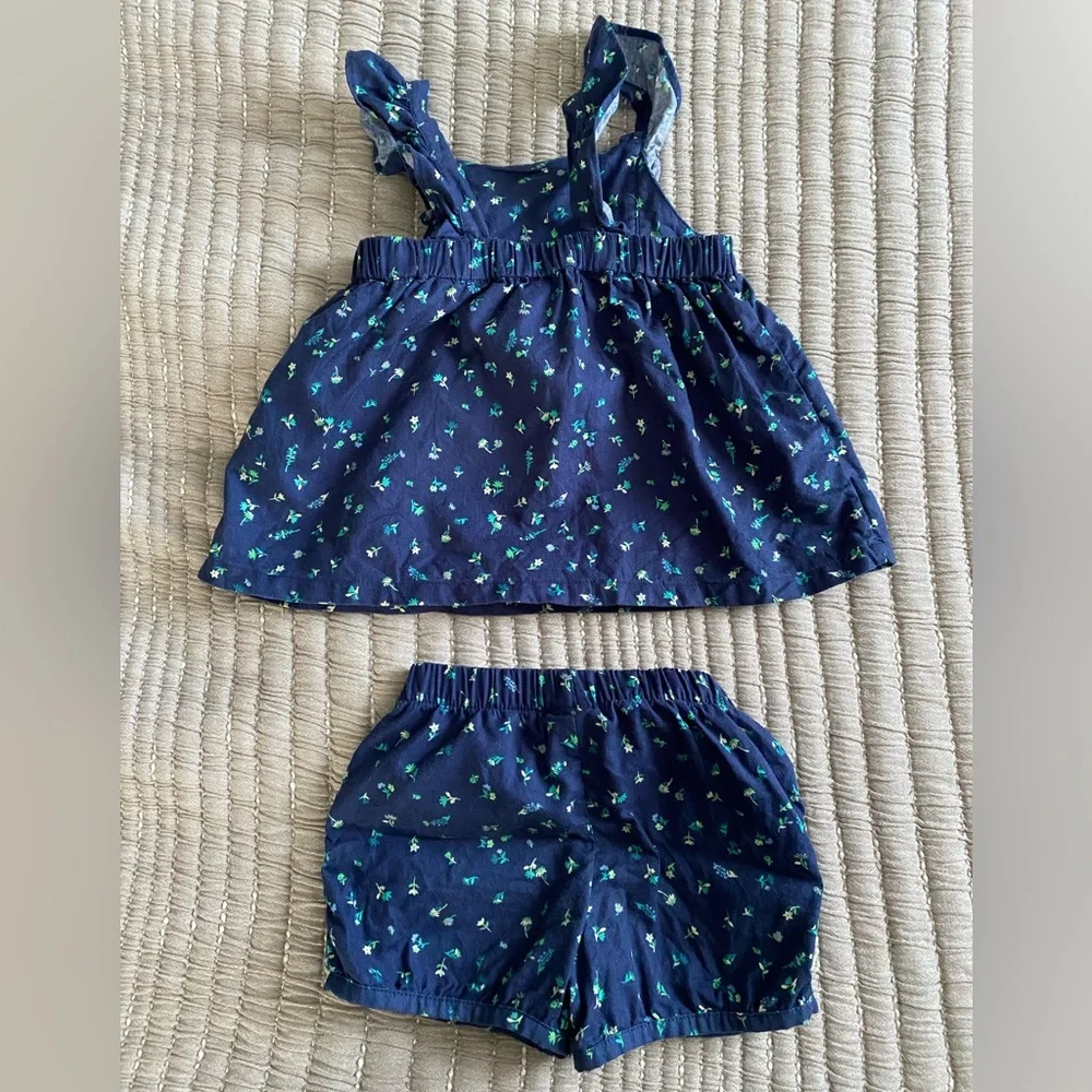 Carter's- 100% cotton toddler 3T Navy Floral matching Set floral button ruffle